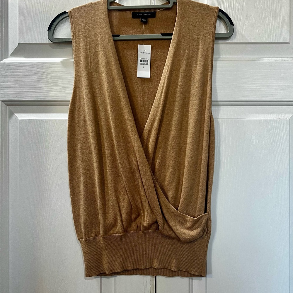 Ann Taylor NWT Sleeveless Sweater Shell Size Large